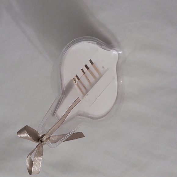 By Noir Hair Pins -Set of 5 - Picture 3 of 3